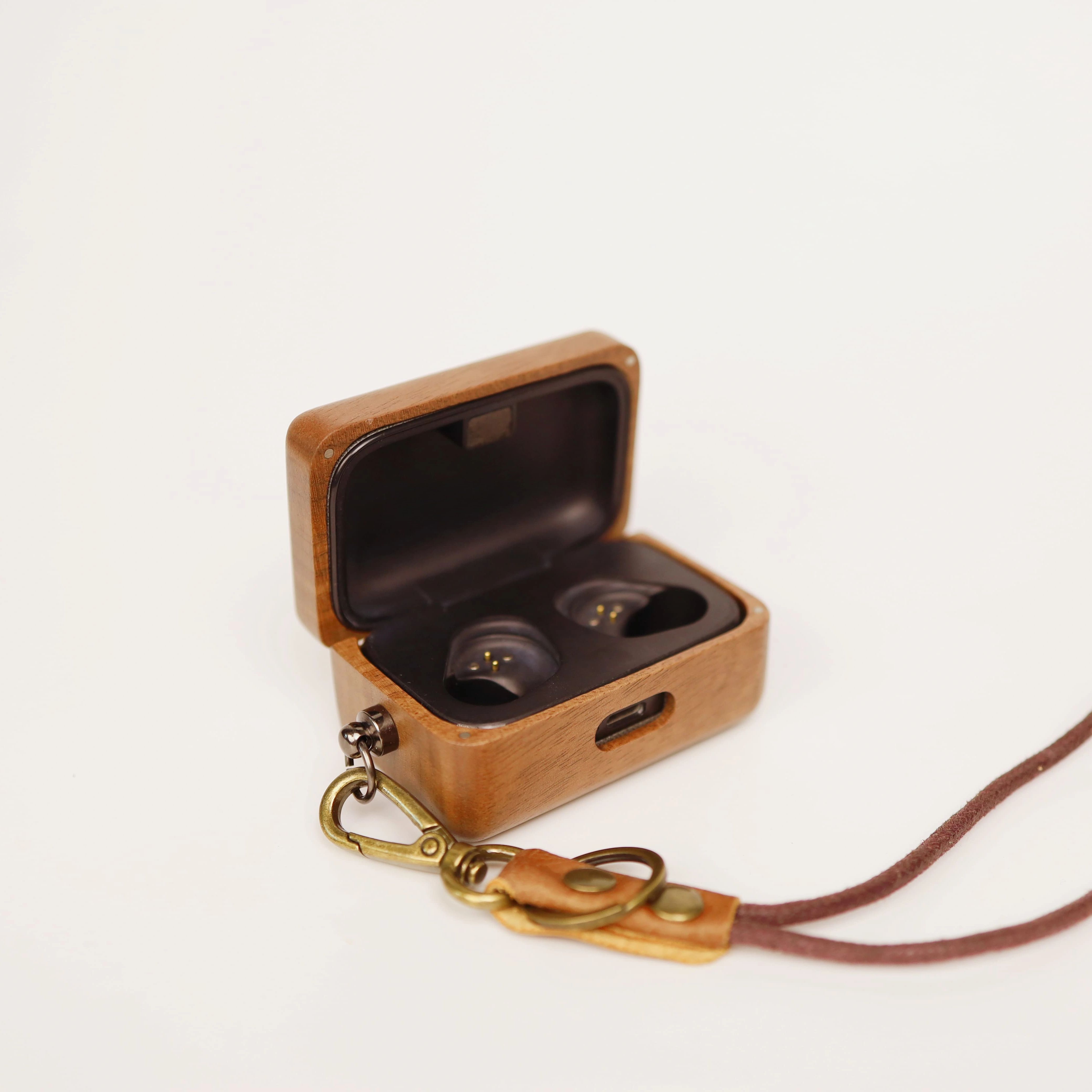 Estojo de madeira maciça de no - Sennheiser Headphone Momentum 4 avaliação e preço